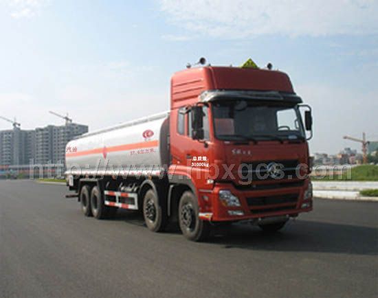 30噸運(yùn)油車(chē)（國(guó)四東風(fēng)天龍）